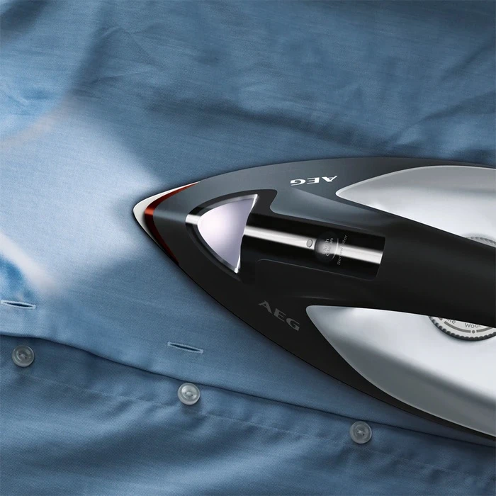 اتو مخزن دار آاگ مدل AEG ST6-1-8EG