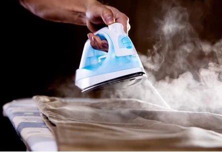 اتو بخار آاگ مدل DB-1730