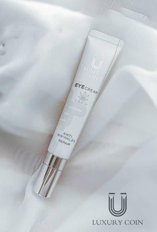 کرم دور چشم لاکچری کوین