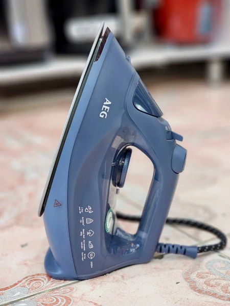 اتو بخار آاگ مدل SI6-1-4MN